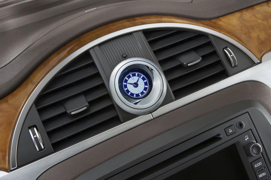  Buick Enclave 2006 года  (фото 31 из 100)